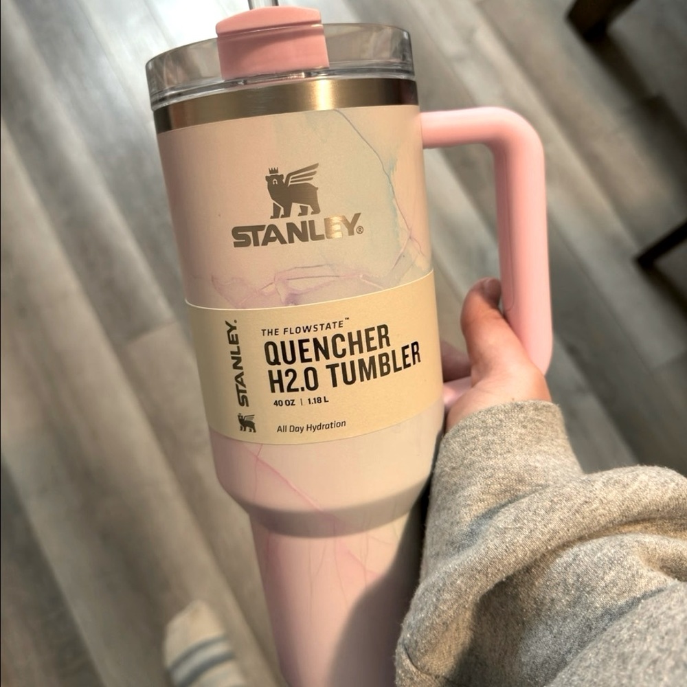 40oz Stanley Tulle